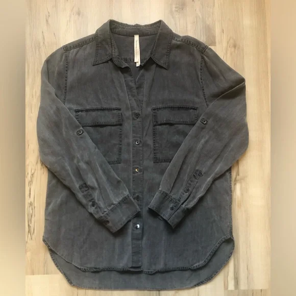 Babaton The Group Washed Gray Relaxed Fit Button-Down Utility Shirt Lyocell - Picture 2 of 8